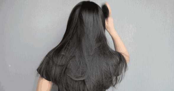 儷真護發(fā)知識：上了年紀會掉發(fā)，原因不只一種？