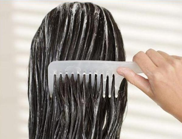 儷真護(hù)發(fā)知識(shí)：剪劉海前必看！4招判斷適不適合劉海